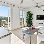 N3 Kallithea With Beautiful Views, Aphrodite Hills クークリア